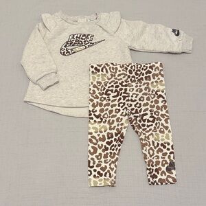 Nike Baby Girl 12M Leopard Print Sweater & Leggings Set | Cream | EUC